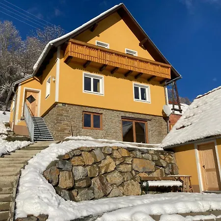 Dom wakacyjny Haus Georgi *