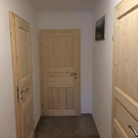 Haus Georgi Dom wakacyjny *